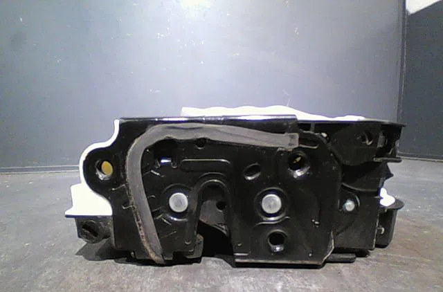 Serrure porte avd Seat IBIZA IV (6J5, 6P1) 1.6 tdi (2009-2015) occasion
