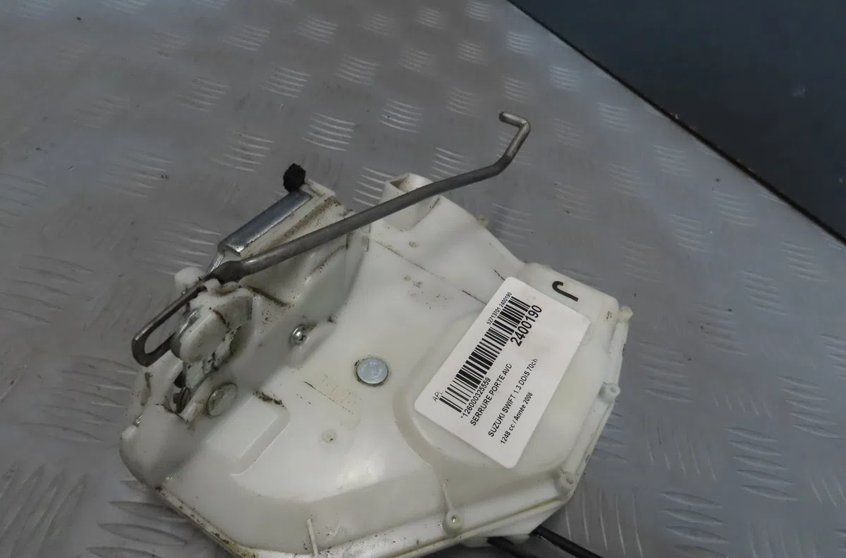 Serrure porte avd SUZUKI SWIFT 2008 occasion