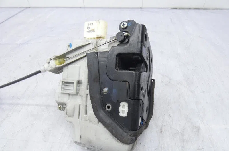 Serrure porte avg AUDI A4 2 PHASE 2 occasion