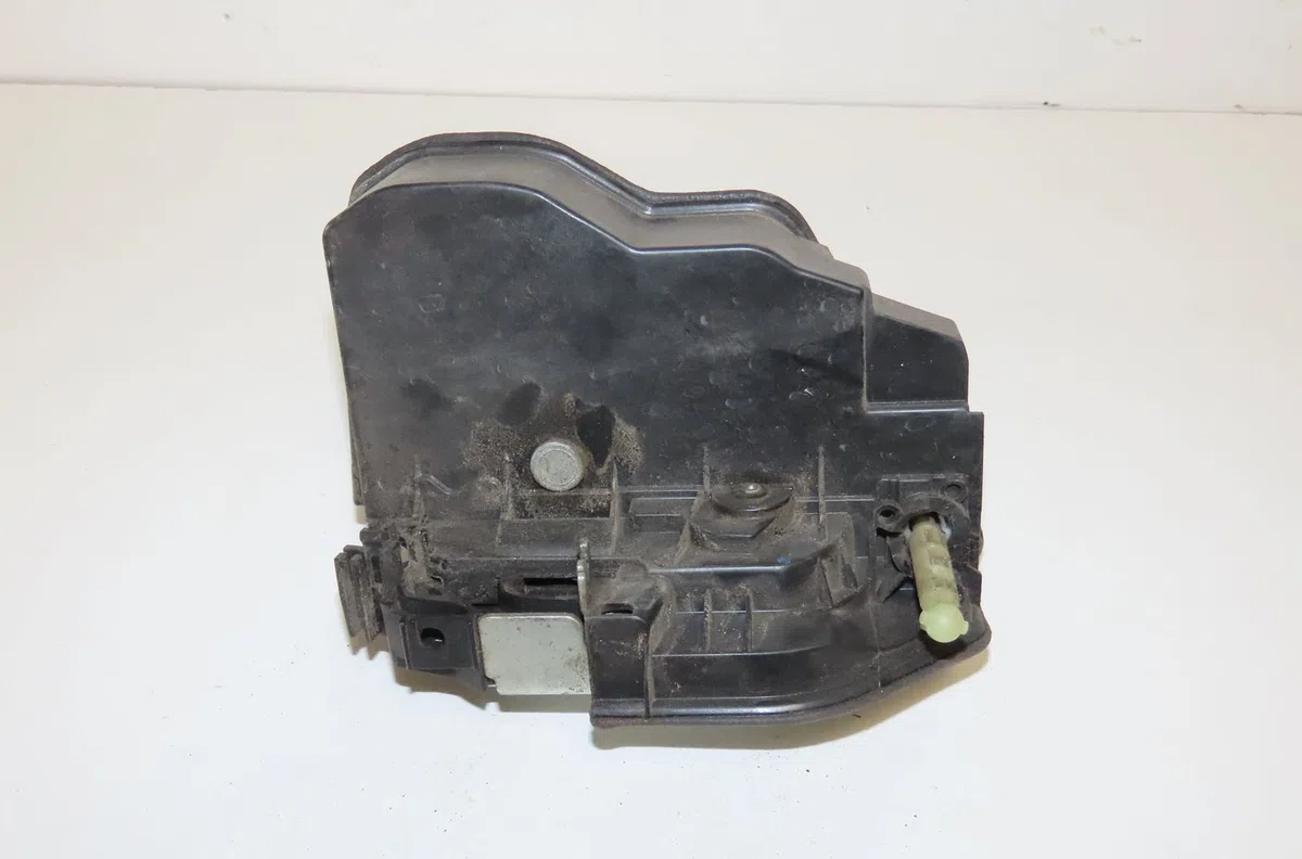 Serrure porte avg Bmw 1 (F20) 118 d (2011-2015) occasion