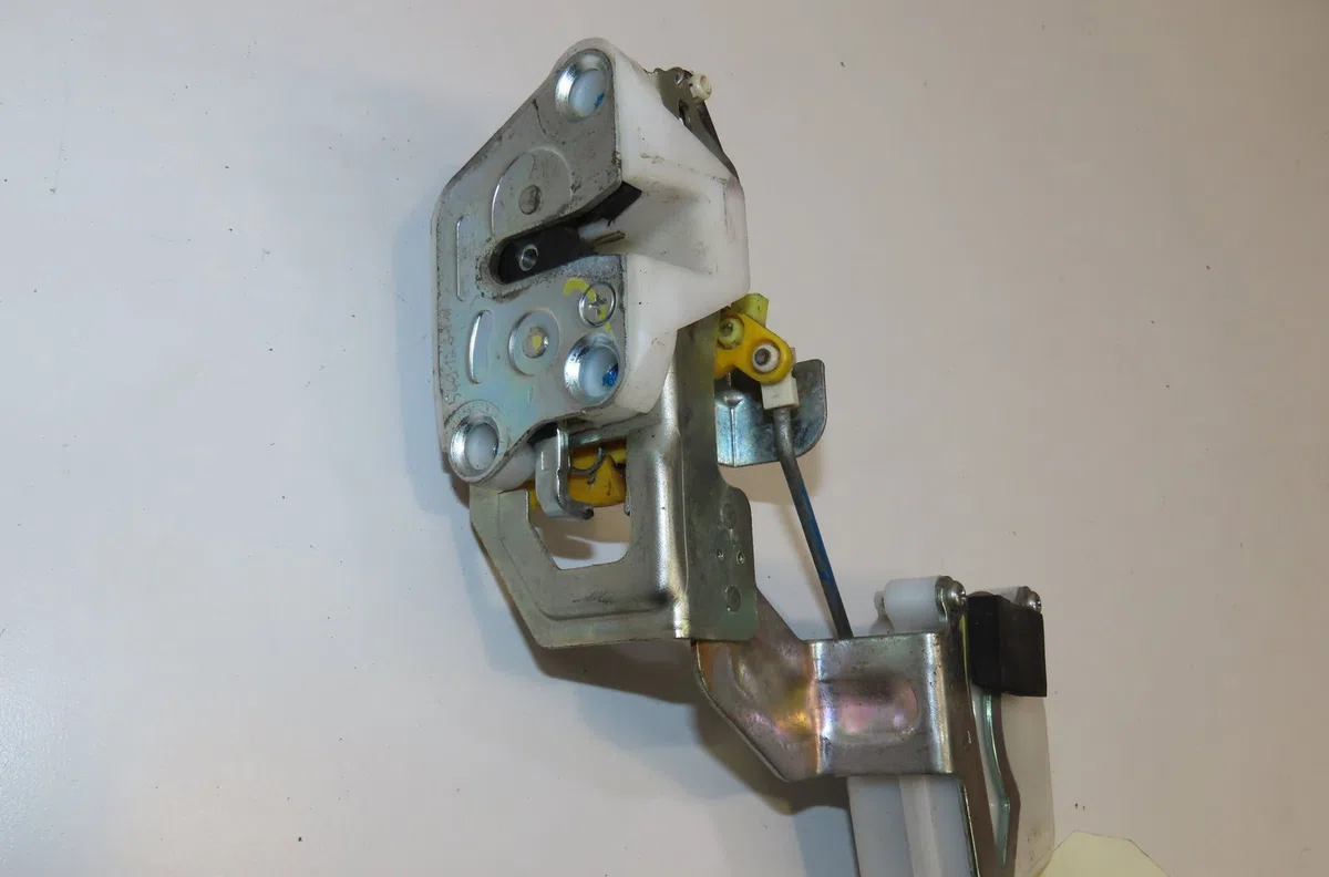 Serrure porte avg Chevrolet MATIZ (M200, M250) 0.8 (2005-2013) occasion