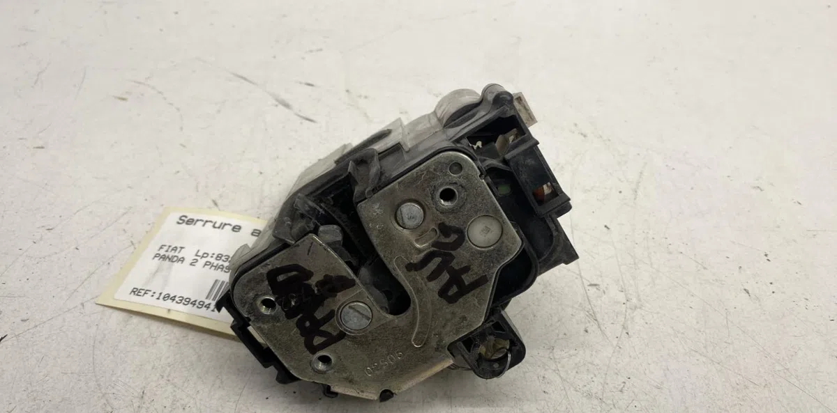 Serrure porte avg Fiat PANDA (169_) 1.1 (169.axa1a) (2003) occasion