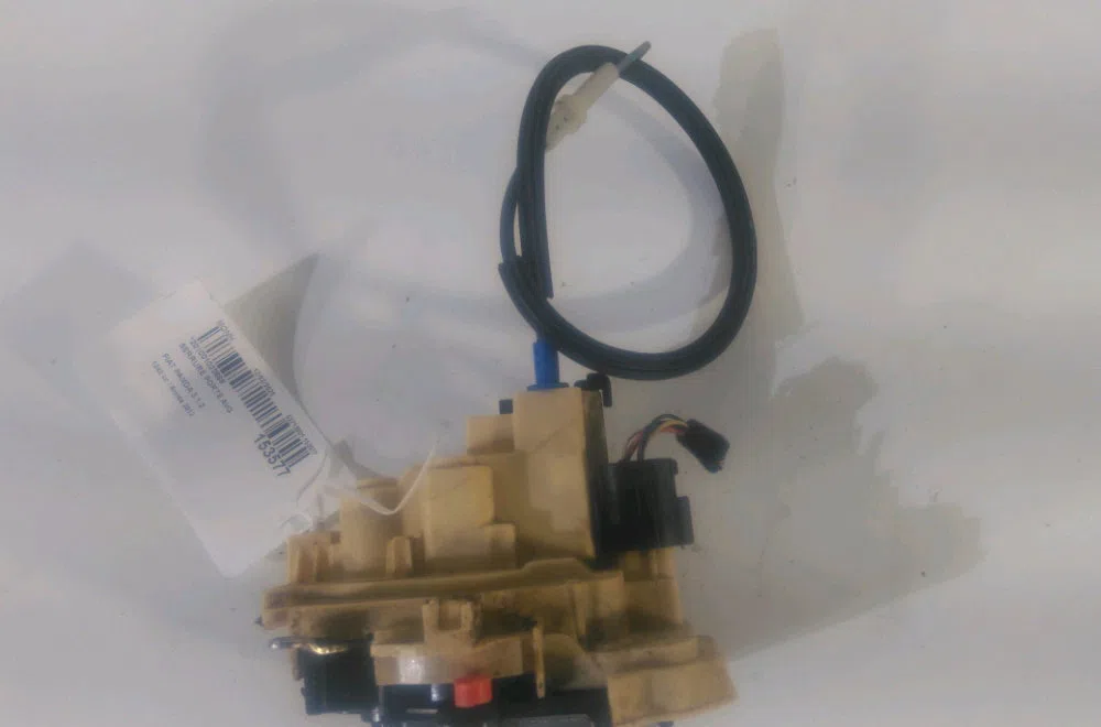 Serrure porte avg Fiat PANDA (312_, 319_) 1.2 (312pxa1a) (2012) occasion