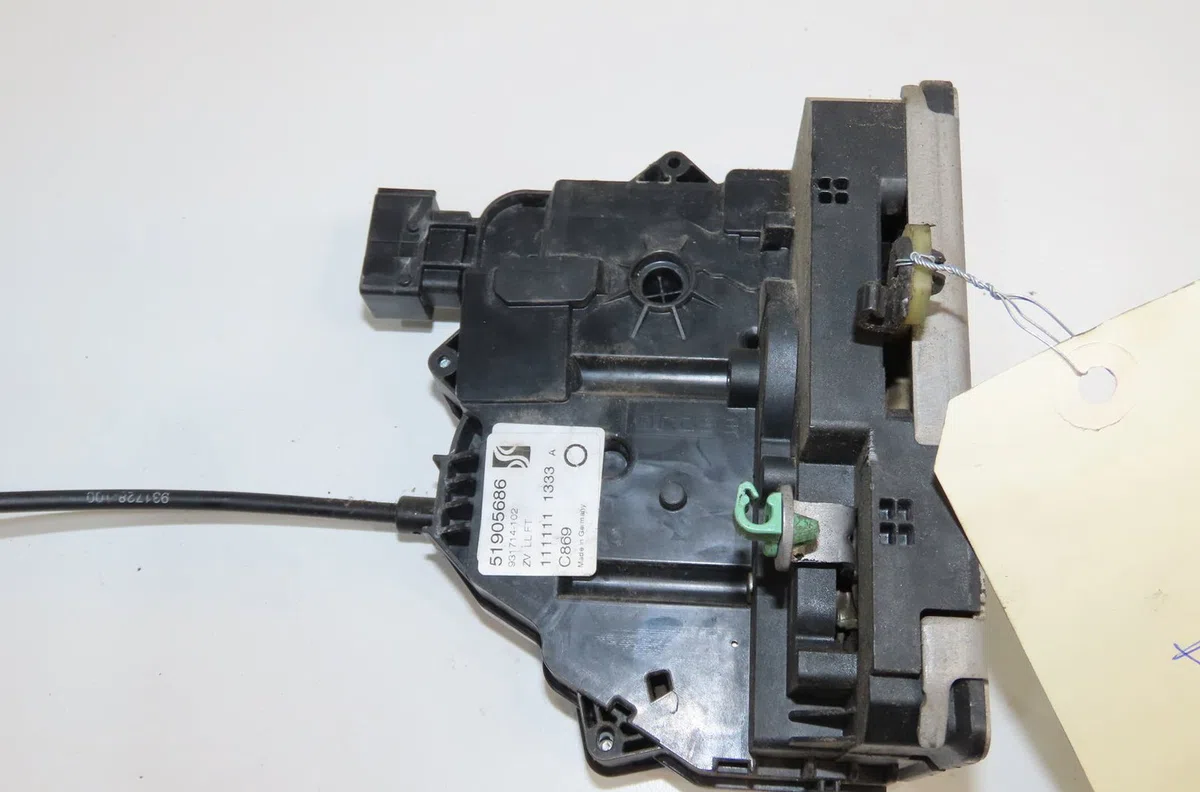 Serrure porte avg Fiat PUNTO (199_) 1.3 d multijet (2012) occasion