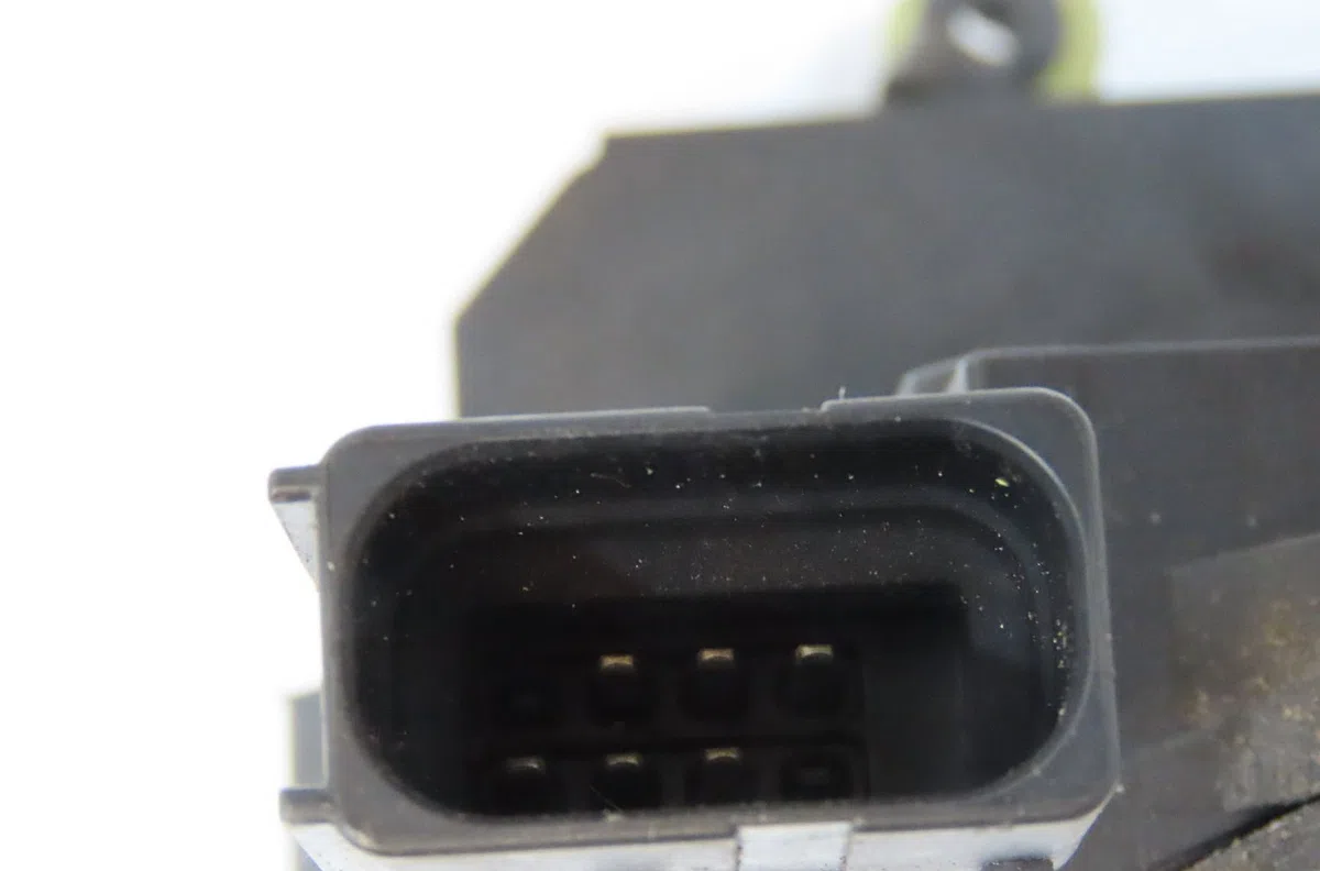 Serrure porte avg Fiat PUNTO EVO (199_) 1.3 d multijet (199axc1a, 199bxc1a, 199axt1a, 199bxt1a) (2009-2012) 3 portes occ