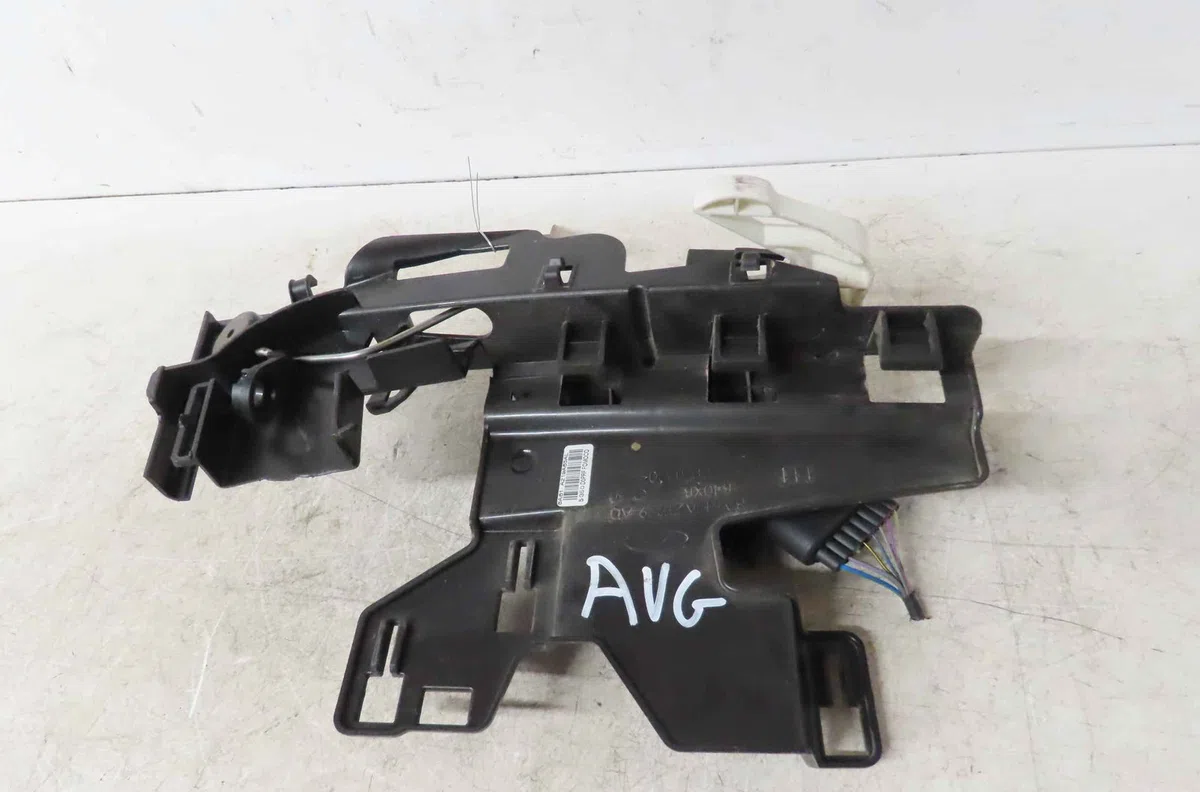 Serrure porte avg FORD FIESTA VI occasion