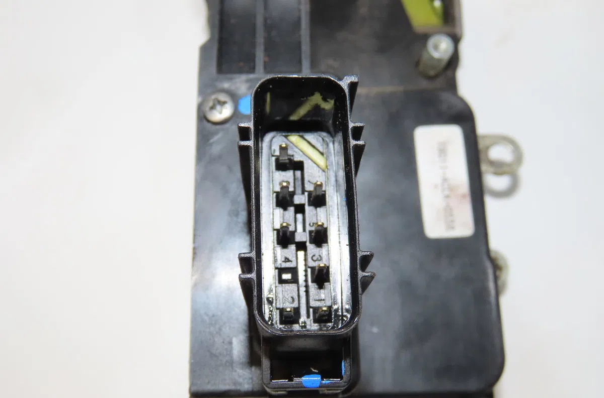 Serrure porte avg Ford FUSION (JU_) 1.4 tdci (2002-2012) 5 portes occasion