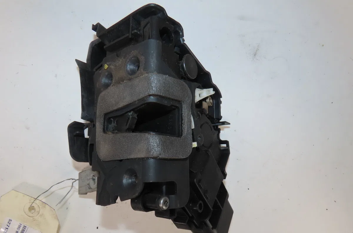 Serrure porte avg Ford MONDEO IV (BA7) 1.6 tdci (2011-2015) occasion
