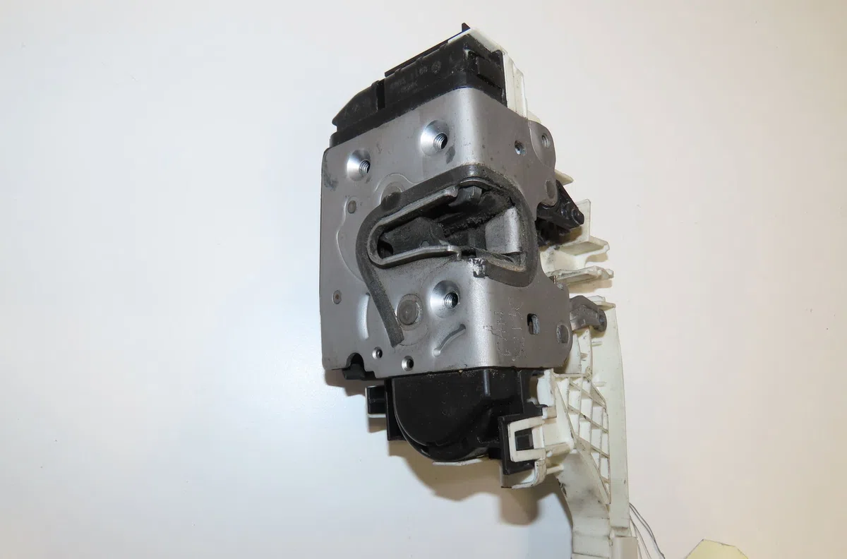 Serrure porte avg Mercedes-benz SPRINTER 3,5-t Camionnette (B906) 311 cdi (906.631, 906.633, 906.635, 906.637) (2006-200