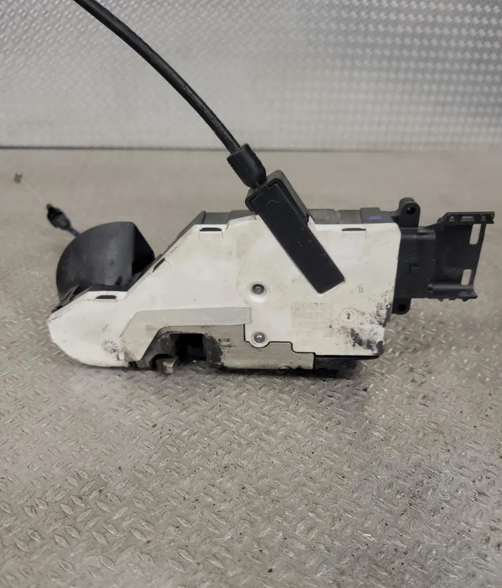 Serrure porte avg Peugeot 207-207 (WA_, WC_) 1.4 (2006-2013) 5 portes occasion