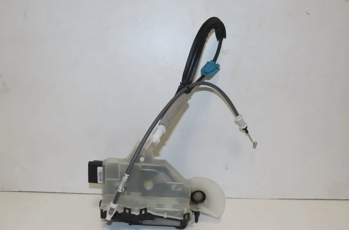 Serrure porte avg Peugeot RIFTER 1.5 bluehdi 130 (2018) occasion