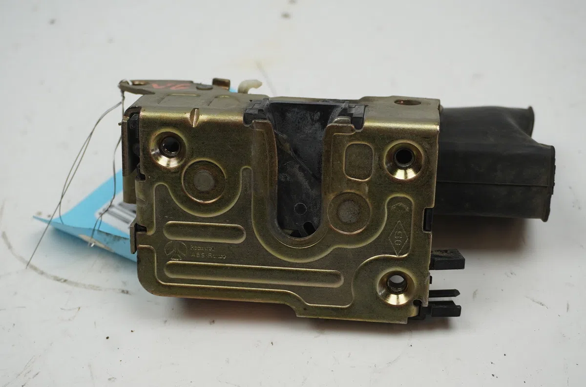 Serrure porte avg Renault 19 II (B-C53_) 1.4 (1992-1995) occasion