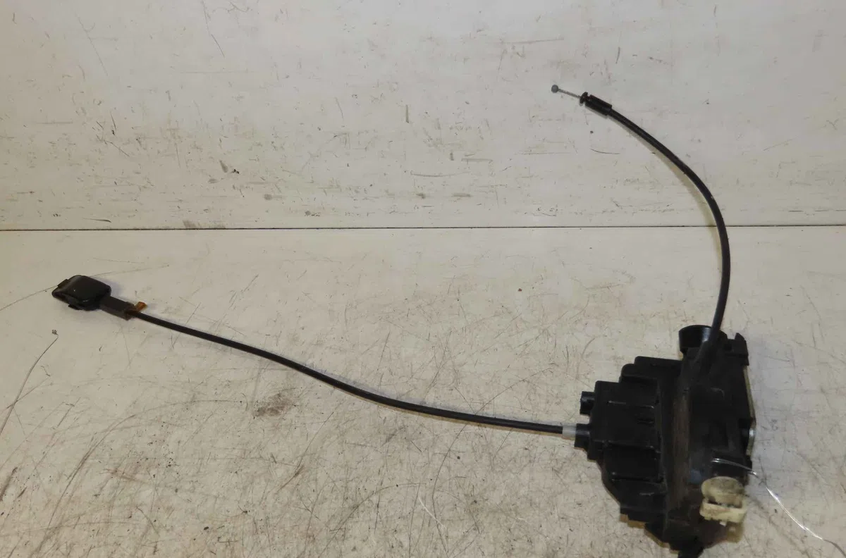 Serrure porte avg RENAULT CLIO III occasion