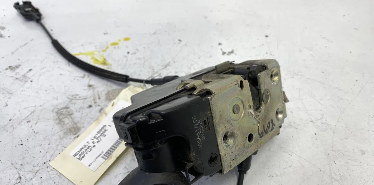 Serrure porte avg Renault LAGUNA II (BG0-1_) 2.2 dci (bg0f) (2001-2006) occasion