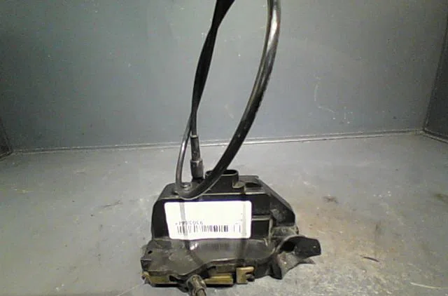 Serrure porte avg Renault SCÉNIC II (JM0-1_) 1.9 dci (jm0g, jm12, jm1g, jm2c) (2003-2006) occasion