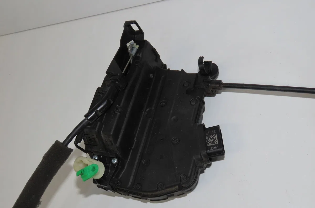 Serrure porte avg Renault ZOE (BFM_) Electric (bfme) (2017) occasion
