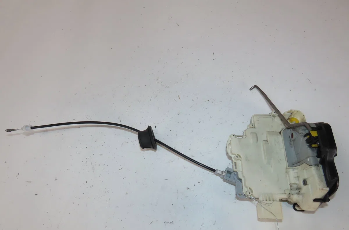 Serrure porte avg Seat EXEO (3R2) 2.0 tdi (2008-2013) occasion