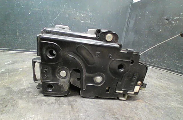Serrure porte avg Seat IBIZA III (6L1) 1.4 tdi (2002-2005) occasion