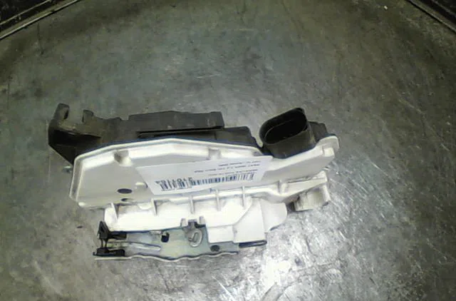 Serrure porte avg Seat IBIZA IV SC (6J1, 6P5) 1.4 tdi (2008-2010) occasion
