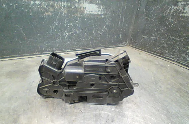 Serrure porte avg Seat IBIZA IV SC (6J1, 6P5) 1.4 tdi (2008-2010) occasion