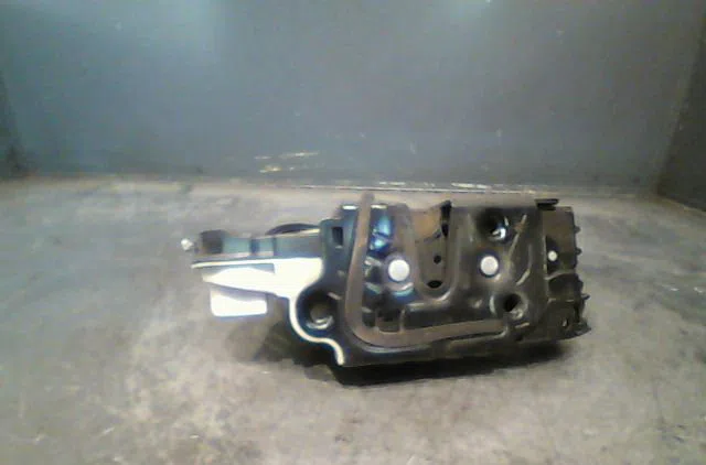 Serrure porte avg Seat IBIZA IV SC (6J1, 6P5) 1.4 tsi cupra (2009-2015) occasion