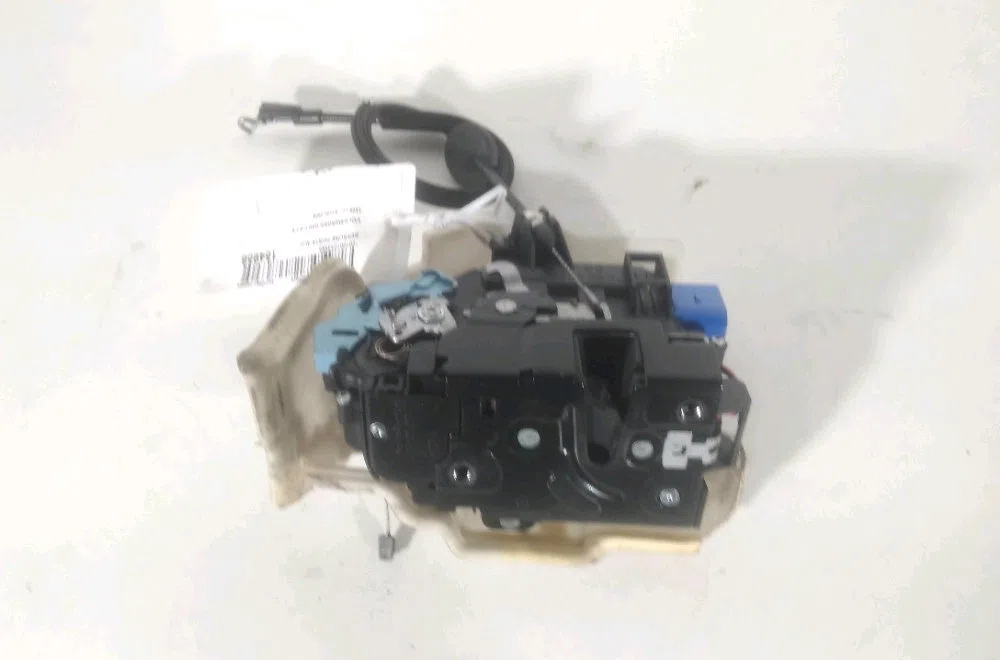 Serrure porte avg Volkswagen GOLF V (1K1) 1.9 tdi (2003-2008) 5 portes occasion