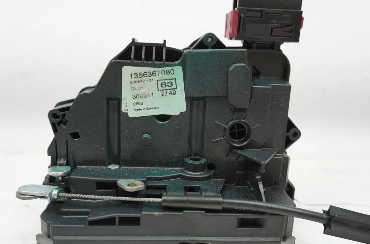 Serrure porte battante arg Fiat FIORINO Camionnette-Monospace (225_) 1.4 natural power (225bxc1a, 225axc1a) (2008) occas