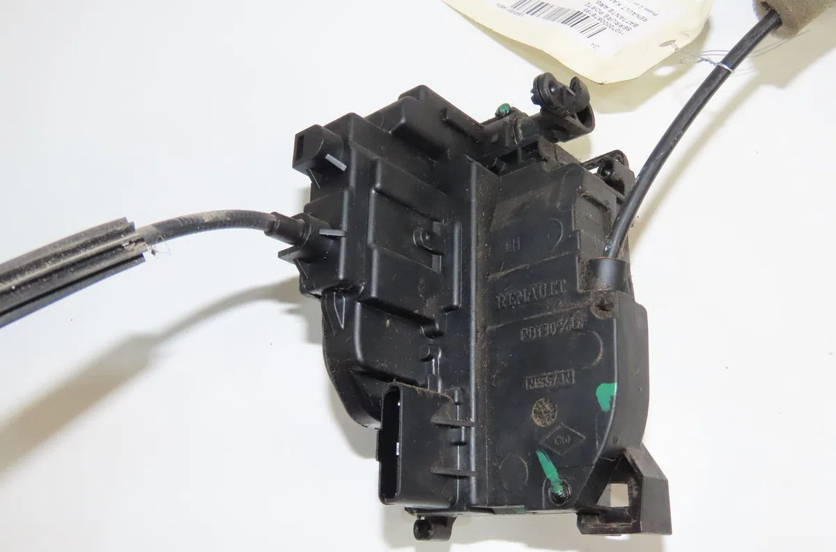 Serrure porte battante arg Renault KANGOO Express (FW0-1_) 1.5 dci 75 (fw07, fw10, fw04) (2010) 4 portes occasion