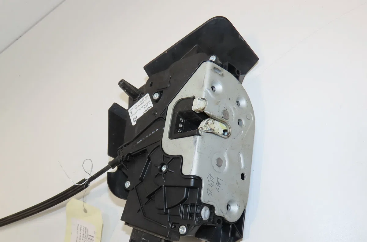 Serrure porte coulissante d Ford B-MAX (JK) 1.0 ecoboost (2012) occasion