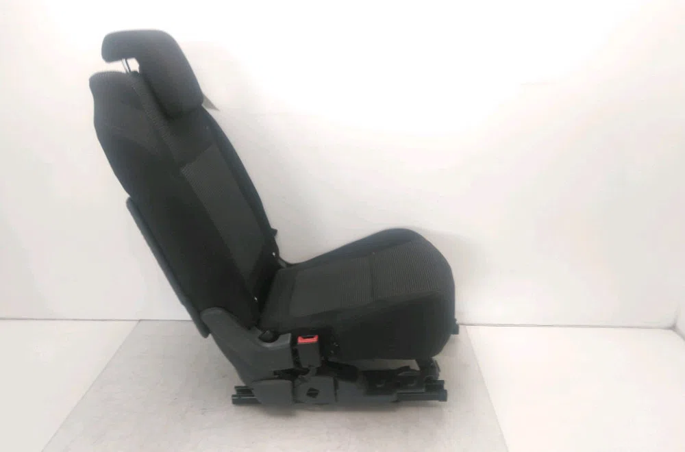 Siège arrière gauche Peugeot 5008 (0U_, 0E_) 1.6 hdi (2010-2017) 5 portes occasion