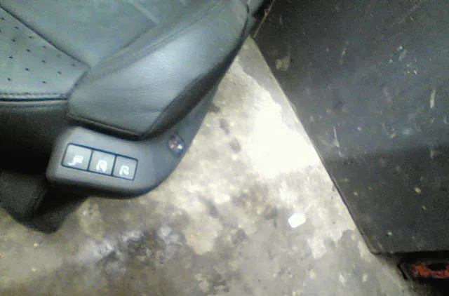 Siège avant droit Citroën C4 PICASSO II 2.0 bluehdi 150 (2013) occasion