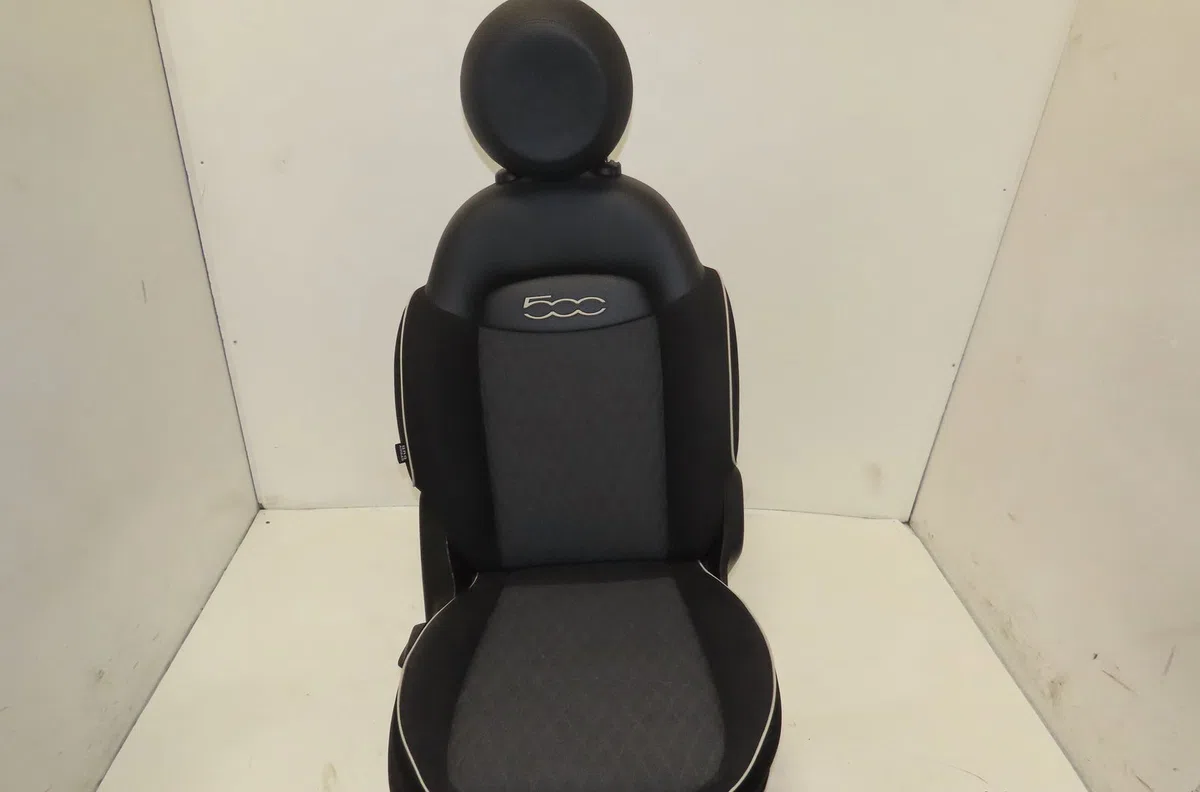 Siège avant droit Fiat 500X (334_) 1.6 d multijet (334axa1b, 334axa11) (2014) occasion