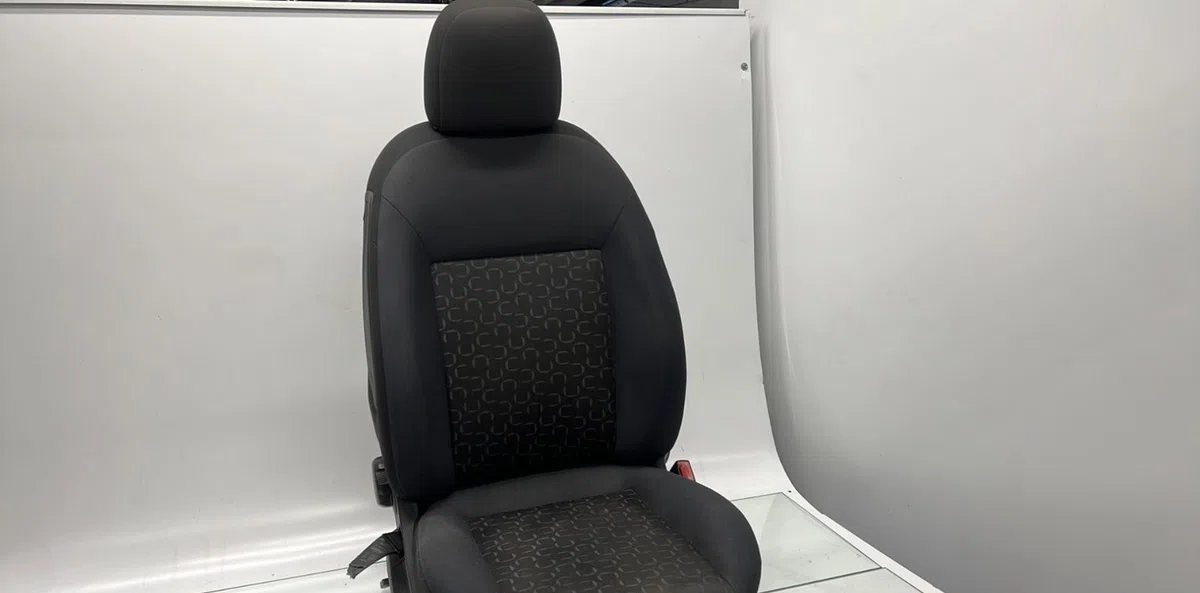 Siège avant droit FIAT DOBLO 2 PHASE 1 occasion