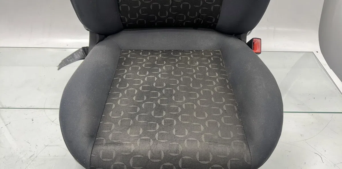 Siège avant droit FIAT DOBLO 2 PHASE 1 occasion