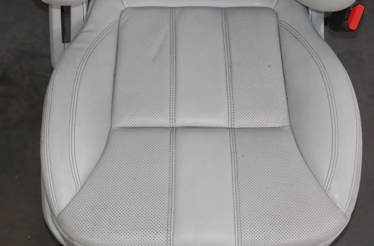 Siège avant droit Land rover RANGE ROVER SPORT II (L494) 3.0 tdv6 4x4 (2013) occasion