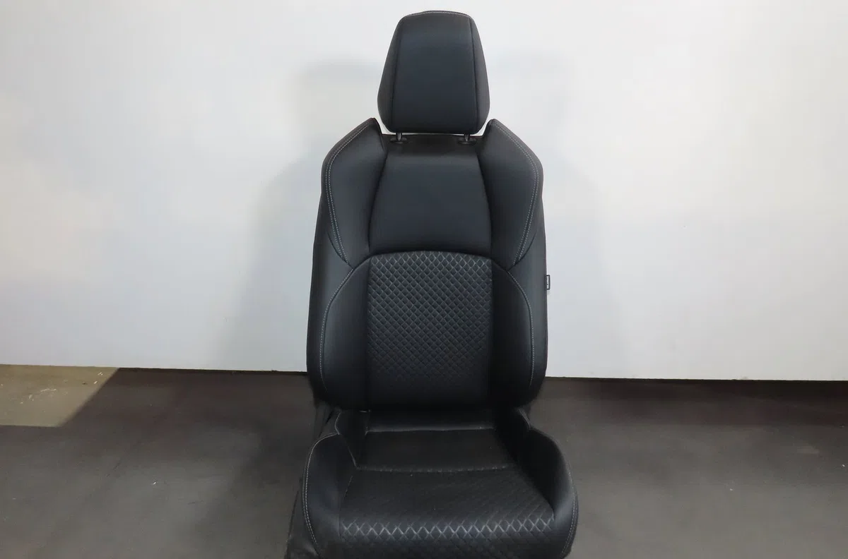 Siège avant droit Mazda 2 Berline bicorps trois ou cinq portes (KB) 1.5 hybrid (kbac3x) (2022) occasion