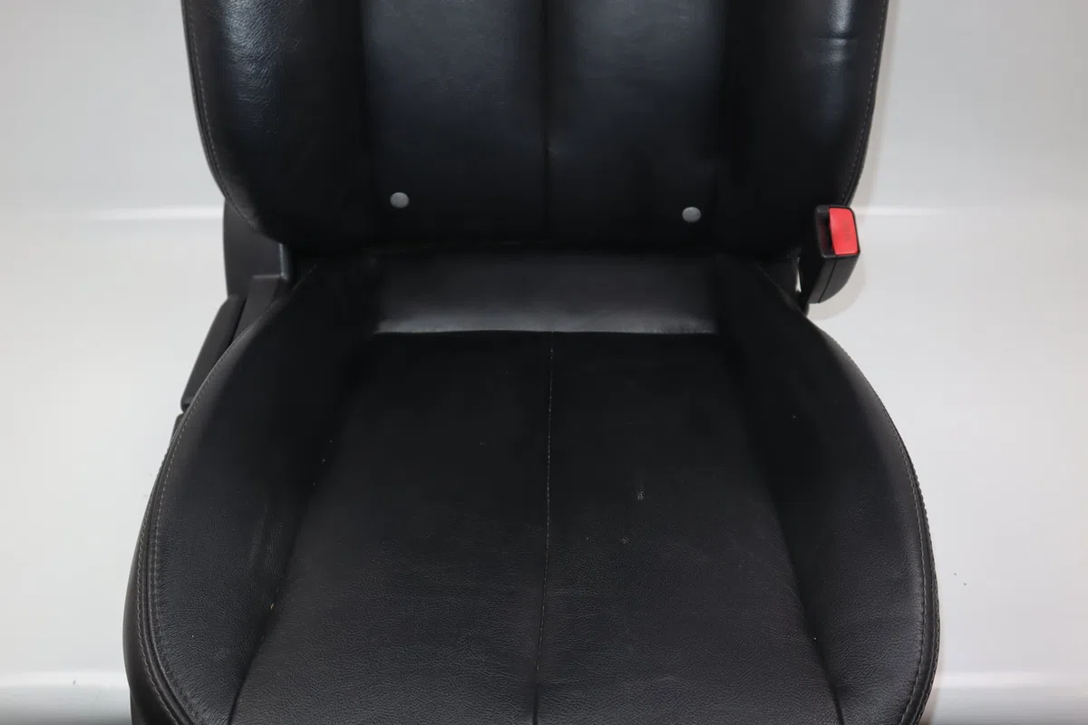 Siège avant droit Mazda MX-5 III (NC) 1.8 (nc18) (2005-2014) occasion