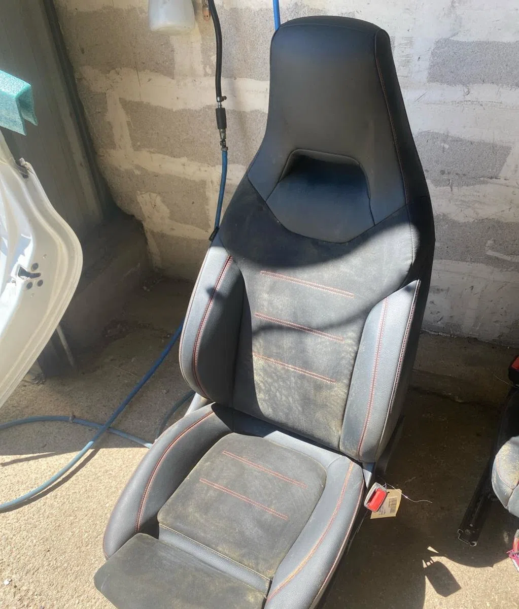 Siège avant droit MERCEDES CLASSE A 177 PHASE 2 occasion