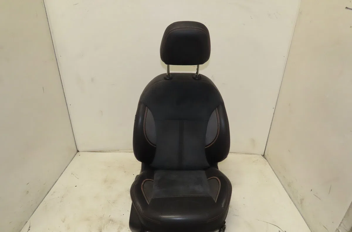 Siège avant droit Peugeot 2008 I (CU_) 1.2 thp 110 - puretech 110 (2015) 5 portes occasion