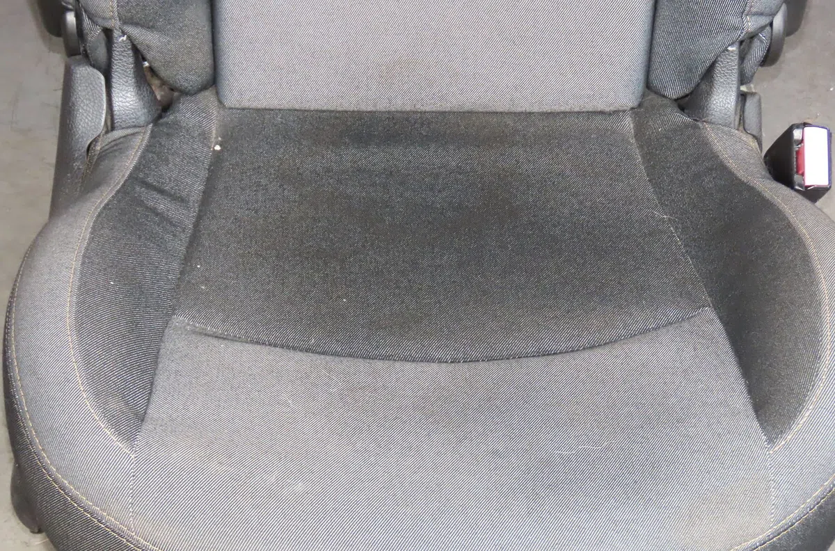 Siège avant droit Peugeot 206 (2L_, 2M_) 1.4 hdi eco 70 (2009-2013) 5 portes occasion
