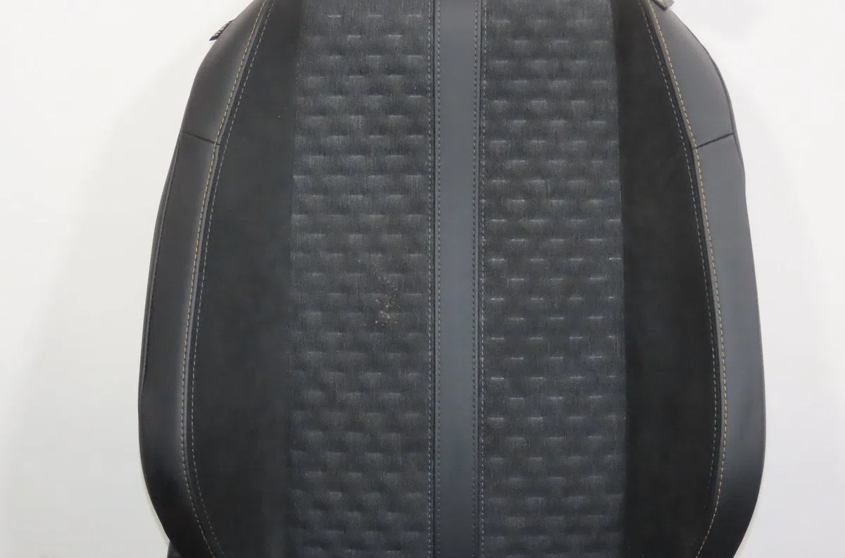 Siège avant droit Peugeot 208 II (UB_, UP_, UW_, UJ_) E-208 (2019) occasion