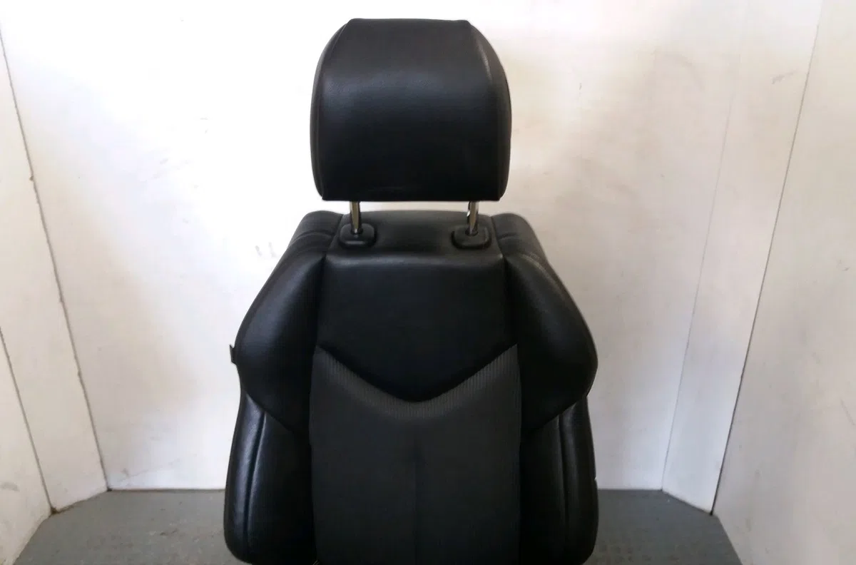 Siège avant droit Peugeot 308 I (4A_, 4C_) 1.6 16v (2007-2014) occasion