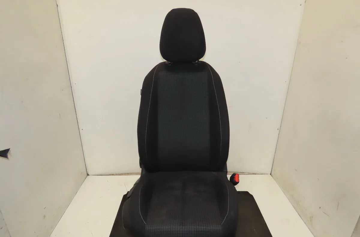 Siège avant droit Peugeot 308 II (LB_, LP_, LW_, LH_, L3_) 1.2 thp 110 (2013-2021) occasion