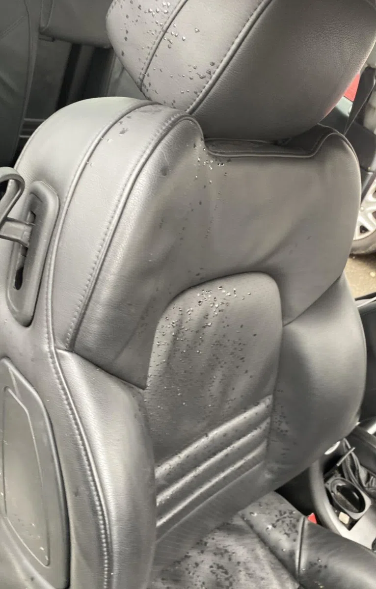 Siège avant droit PEUGEOT 407 COUPE occasion