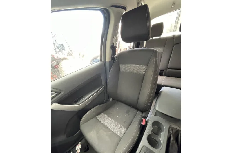 Siege avant droit pour FORD RANGER 4 PHASE 1