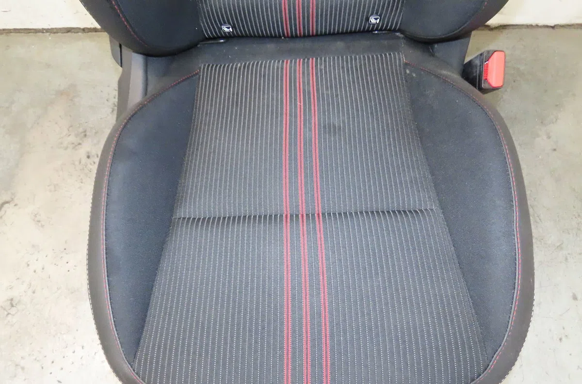 Siège avant droit Renault CAPTUR II (HF_) Tce 160 (hfn1) (2020) occasion