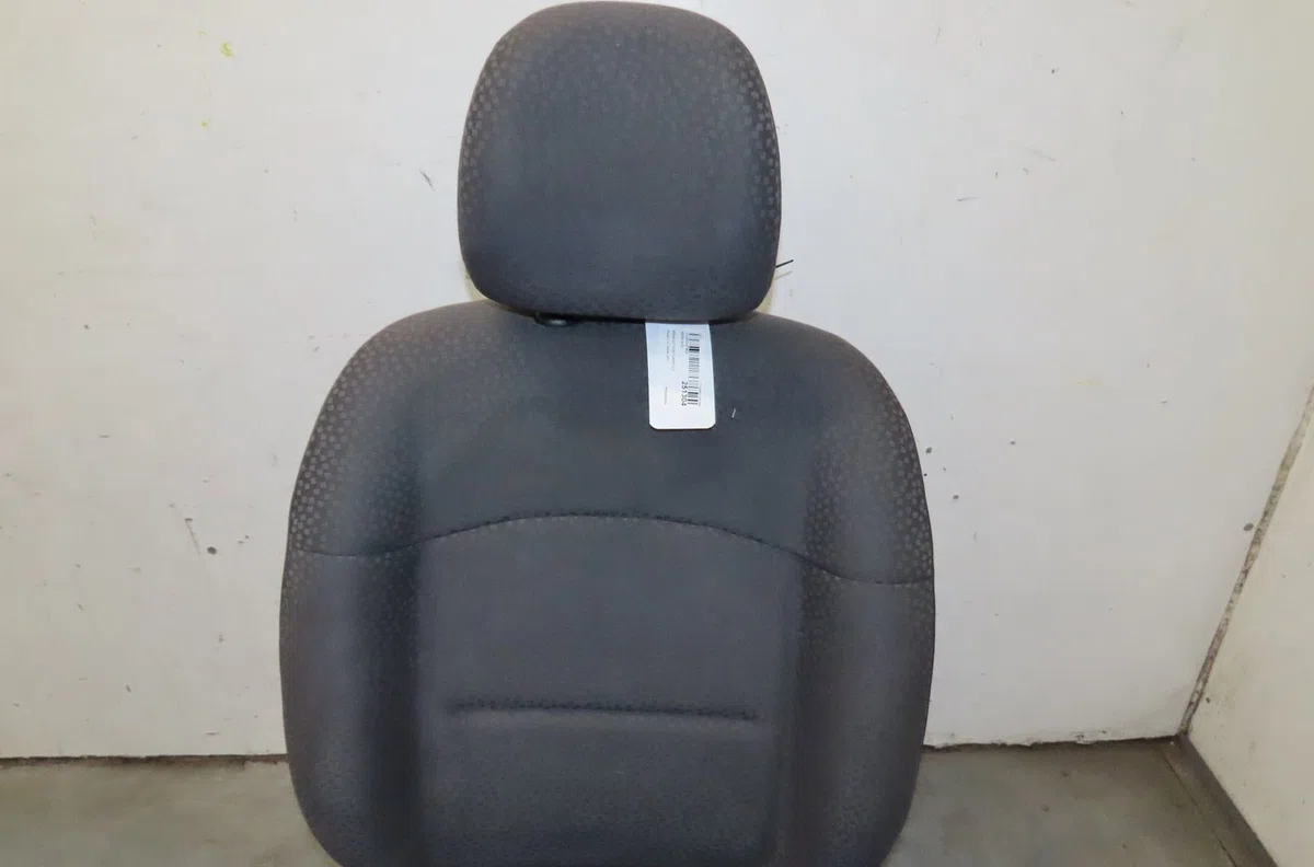 Siège avant droit Renault CLIO II (BB_, CB_) 1.2 16v (bb05, bb0w, bb11, bb27, bb2t, bb2u, bb2v, cb05,... (2001-2016) 3 p