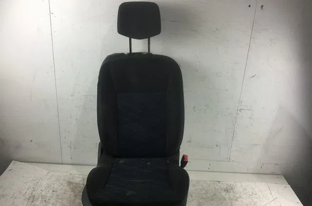 Siège avant droit Renault CLIO III (BR0-1, CR0-1) 1.5 dci (c-br0g, c-br1g) (2005-2012) 5 portes occasion