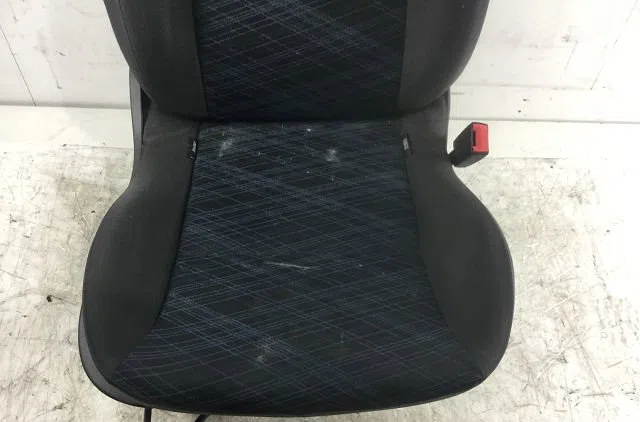 Siège avant droit Renault CLIO III (BR0-1, CR0-1) 1.5 dci (c-br0g, c-br1g) (2005-2012) 5 portes occasion