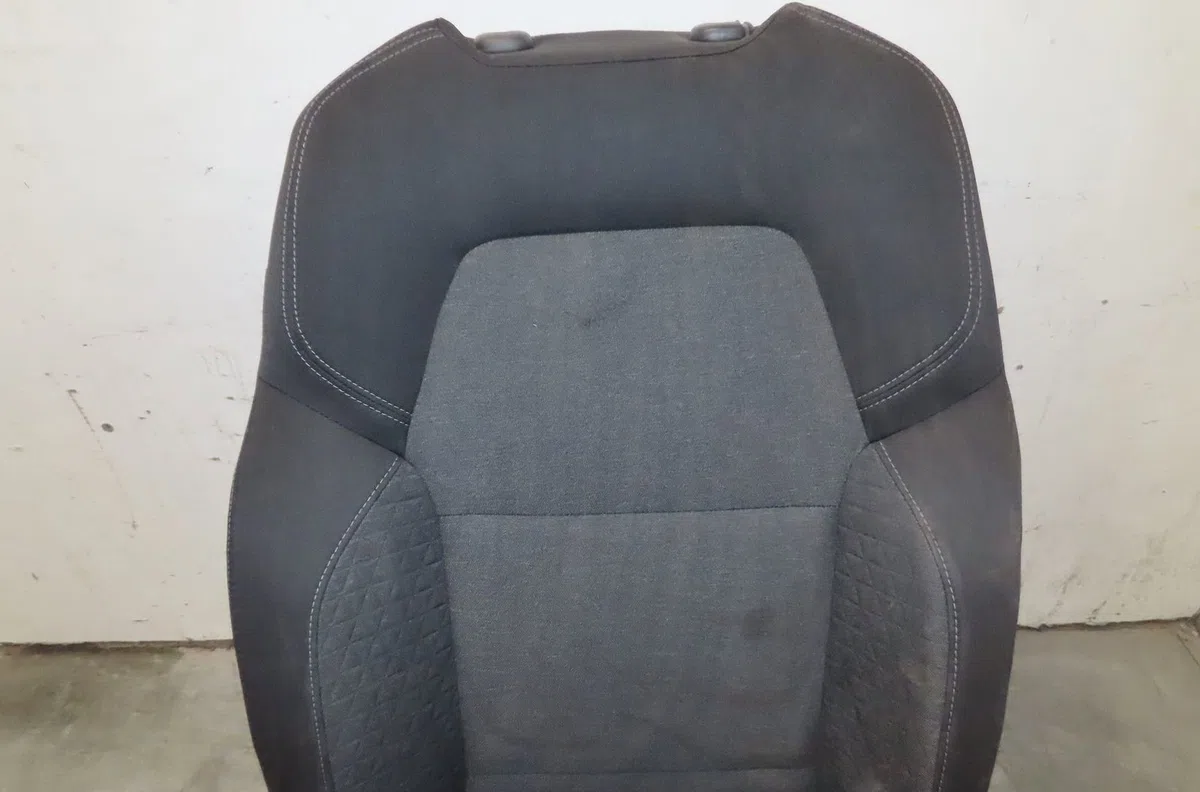Siège avant droit Renault CLIO V (B7_) 1.0 tce 100 (b7mt) (2019) occasion